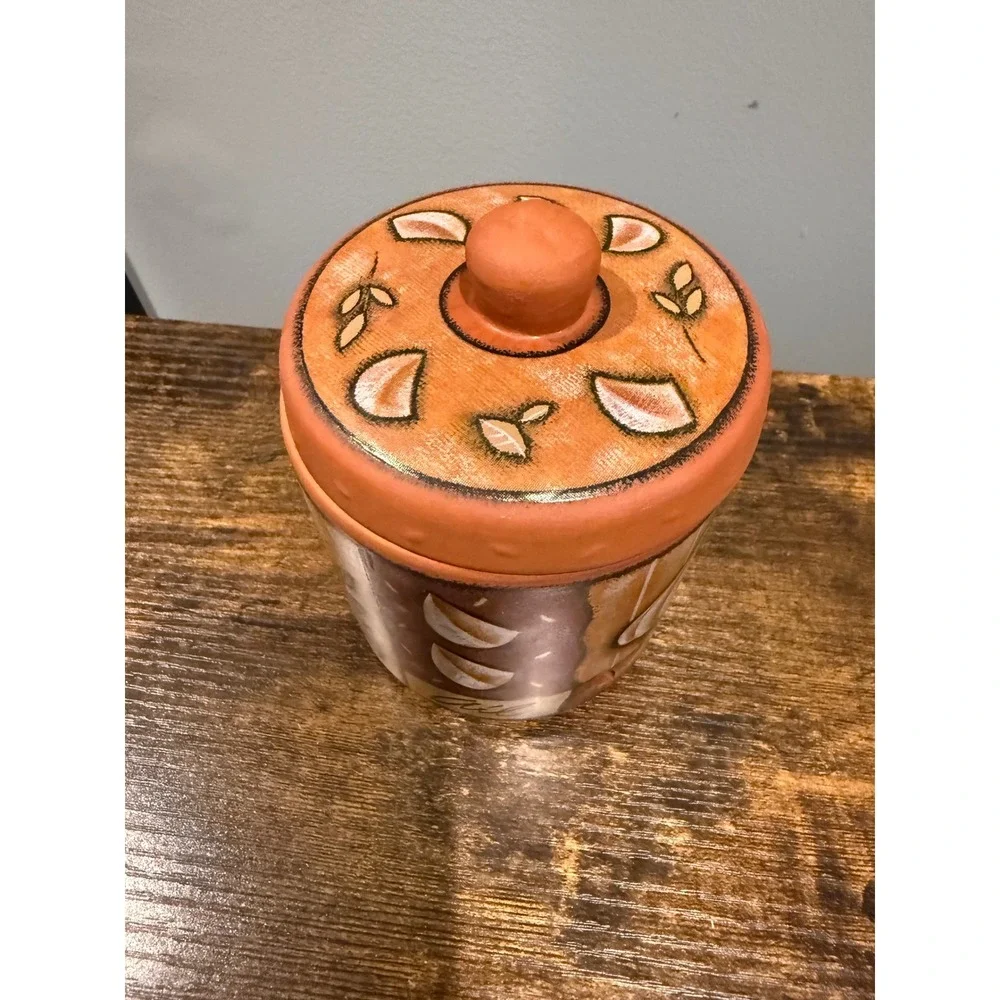 Terracotta Garlic Keeper Jar Hand Painted Rustic‎ Ceramic Storage Crock with Lid